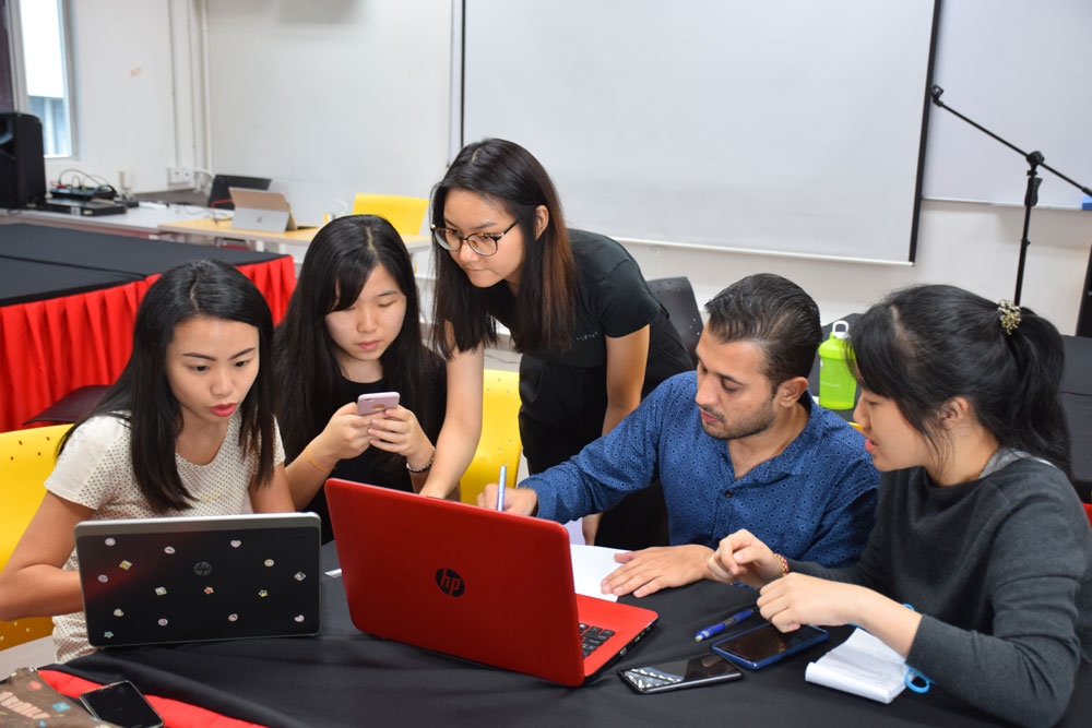 INTI students